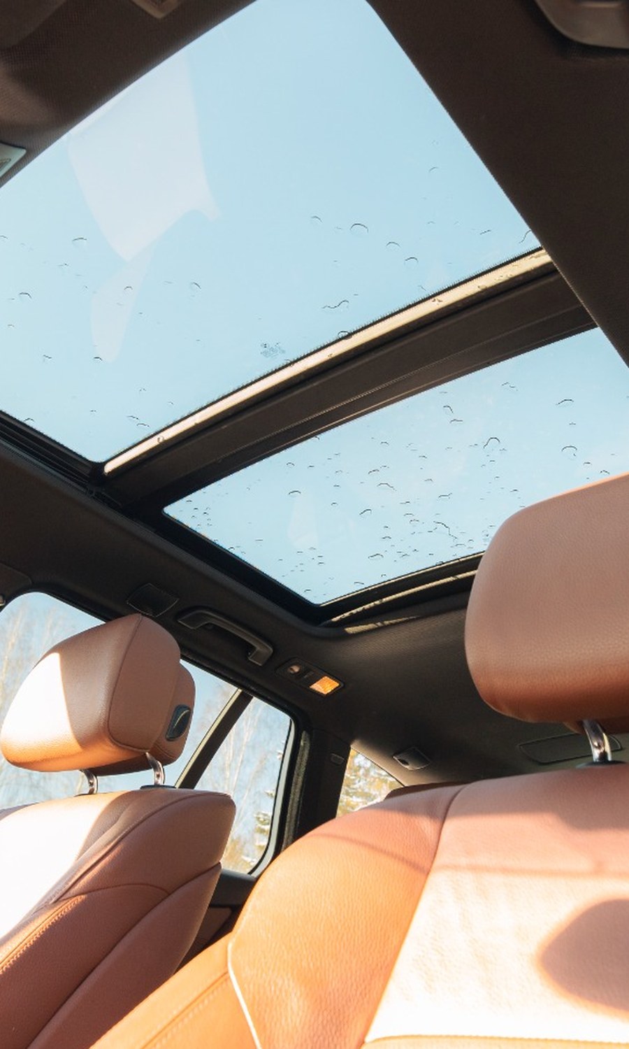 BMW premium sisätila panoraamakatolla